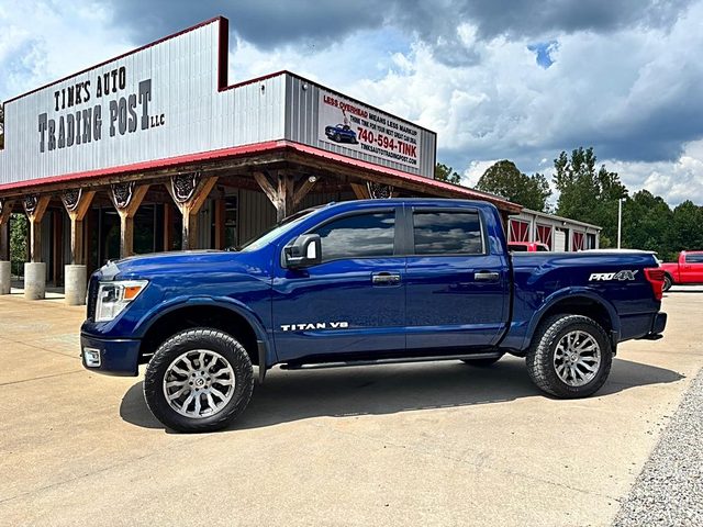 2019 Nissan Titan PRO-4X 4WD photo