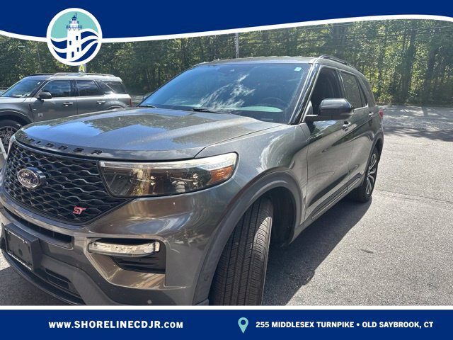2020 Ford Explorer ST 4WD photo
