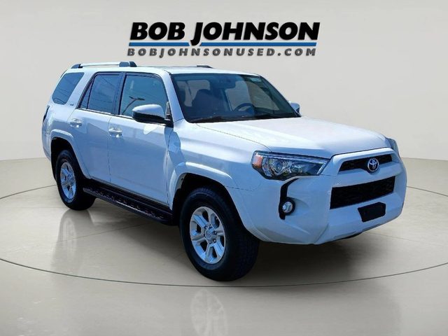 2019 Toyota 4Runner SR5 4WD photo