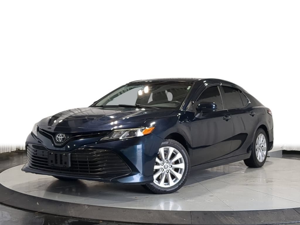 2019 Toyota Camry LE FWD photo