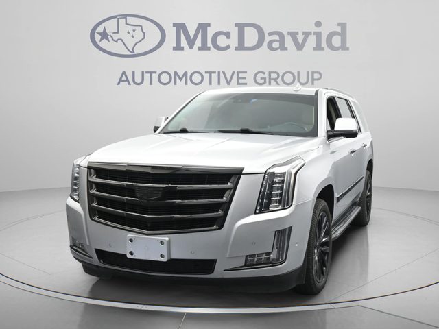 2019 Cadillac Escalade Luxury 4WD photo