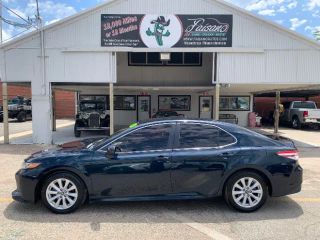 2018 Toyota Camry LE FWD photo