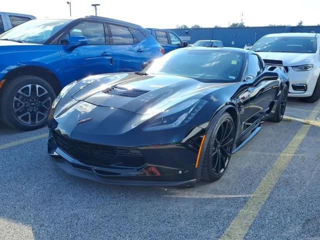 2019 Chevrolet Corvette Grand Sport 2LT RWD photo
