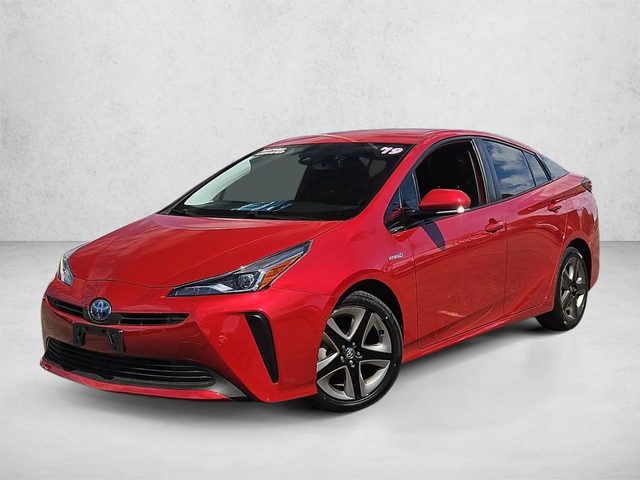2019 Toyota Prius XLE FWD photo