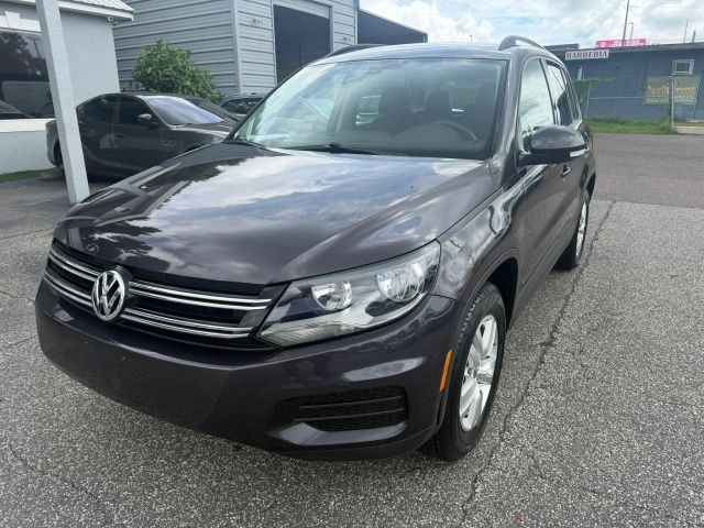2016 Volkswagen Tiguan S FWD photo