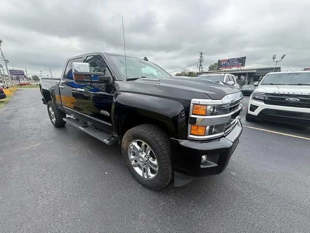 2019 Chevrolet Silverado 2500HD High Country 4WD photo