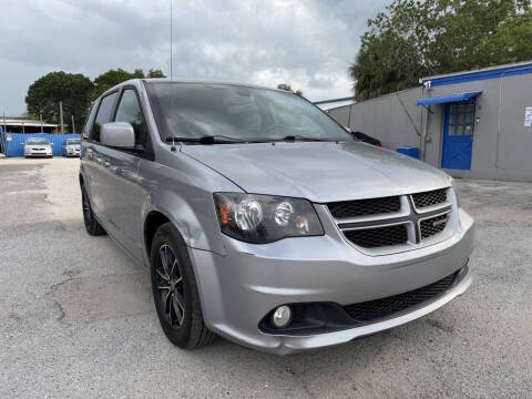 2018 Dodge Grand Caravan GT FWD photo