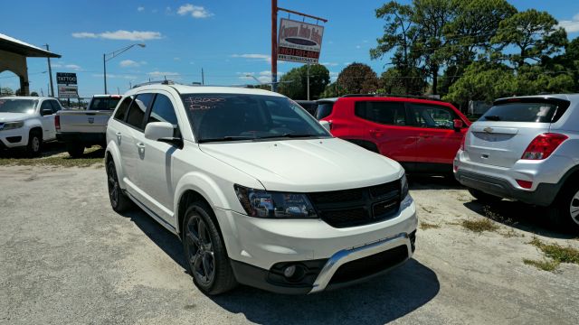2018 Dodge Journey Crossroad FWD photo