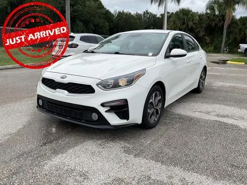 2019 Kia Forte LXS FWD photo