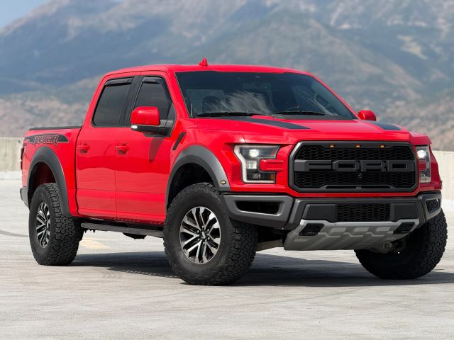 2019 Ford F-150 Raptor 4WD photo