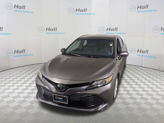 2019 Toyota Camry LE FWD photo