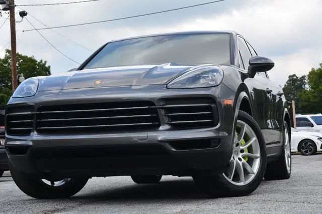 2019 Porsche Cayenne E-Hybrid AWD photo