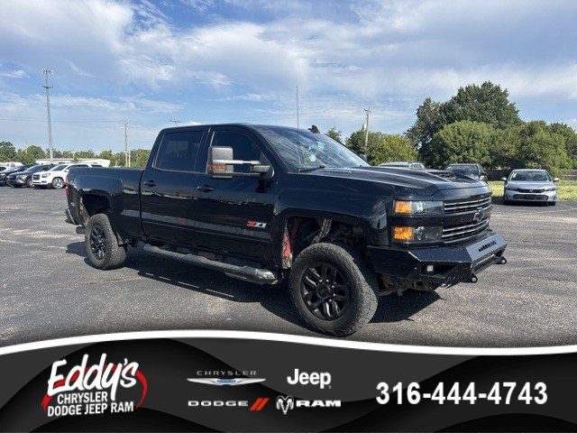 2019 Chevrolet Silverado 2500HD LTZ 4WD photo