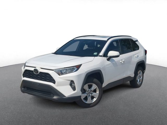 2019 Toyota RAV4 XLE AWD photo
