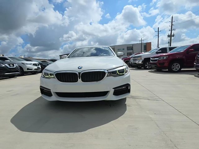 2019 BMW 5 Series 530i RWD photo