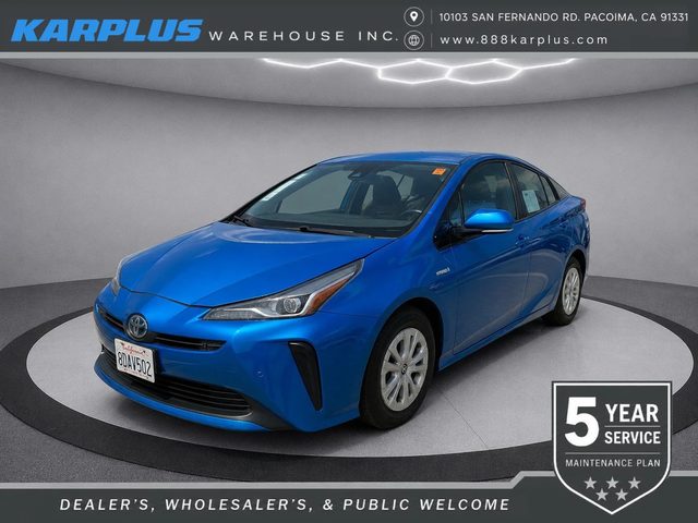 2019 Toyota Prius LE FWD photo