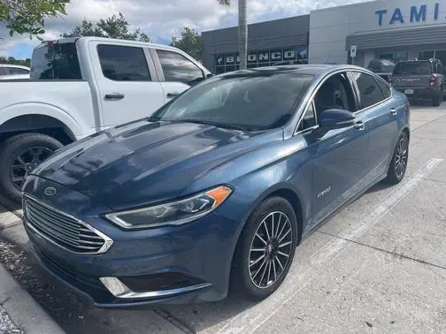 2018 Ford Fusion SE FWD photo