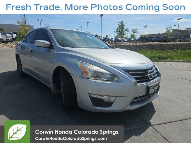 2015 Nissan Altima 2.5 S FWD photo