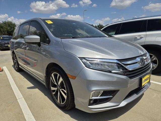 2019 Honda Odyssey Elite FWD photo