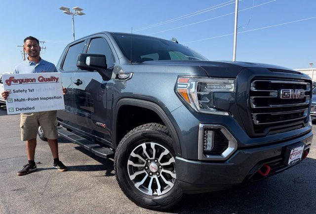 2019 GMC Sierra 1500 AT4 4WD photo