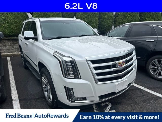 2019 Cadillac Escalade Premium Luxury 4WD photo