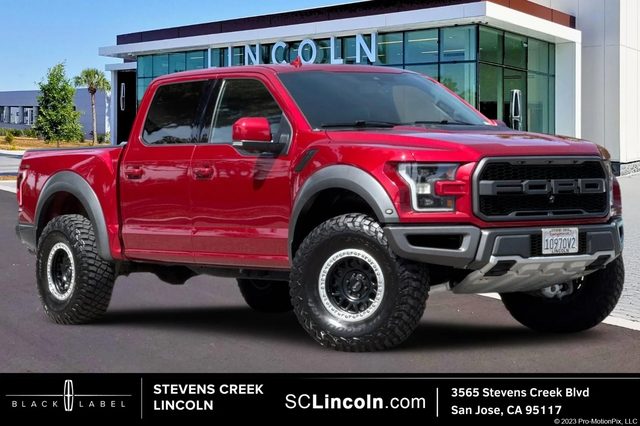 2019 Ford F-150 Raptor 4WD photo