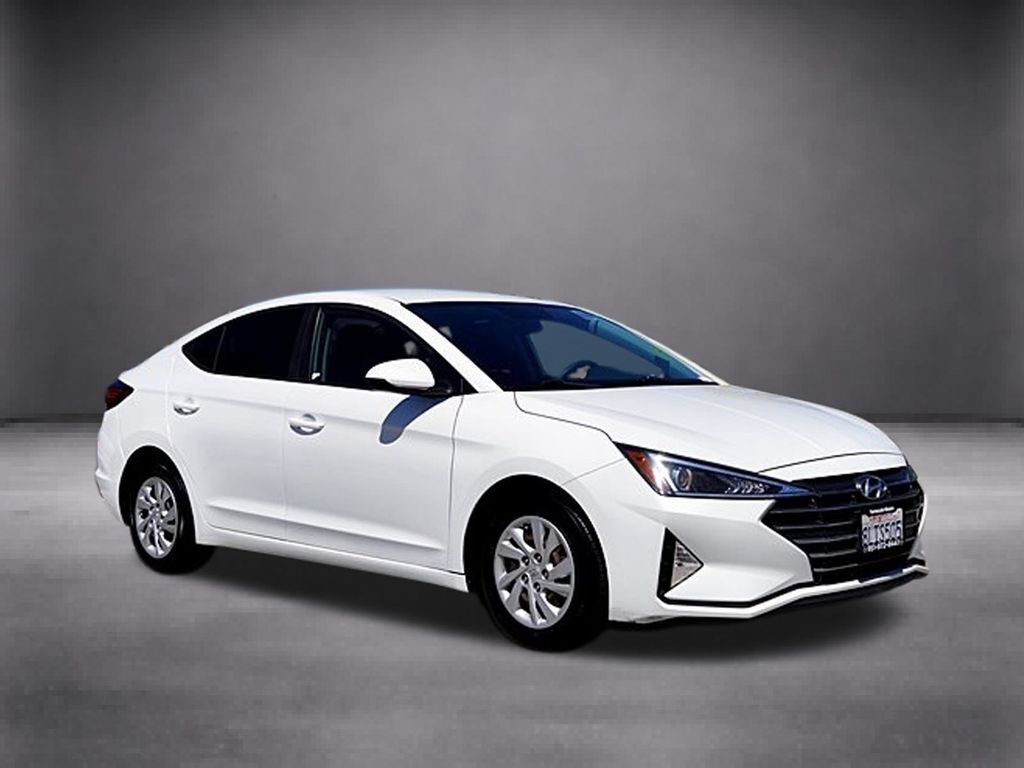 2019 Hyundai Elantra SE FWD photo