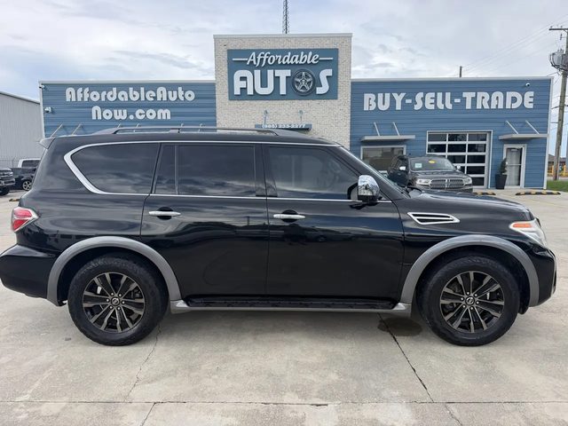 2017 Nissan Armada Platinum RWD photo