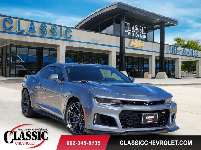 2019 Chevrolet Camaro ZL1 RWD photo