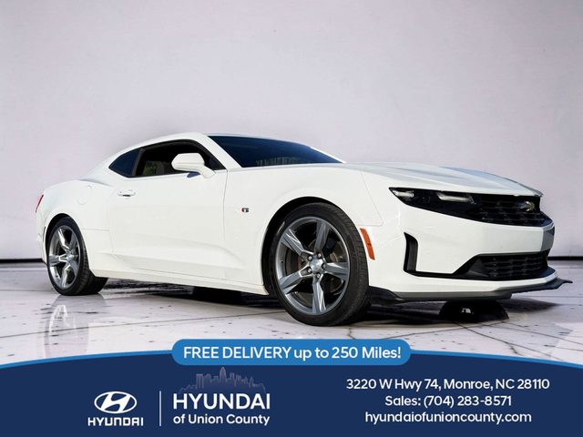 2019 Chevrolet Camaro 1LT RWD photo