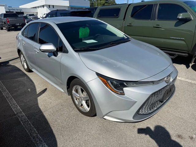 2020 Toyota Corolla LE FWD photo
