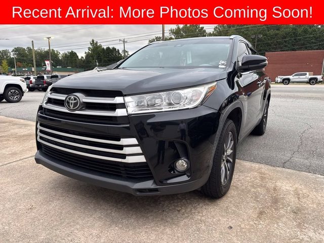 2019 Toyota Highlander XLE FWD photo