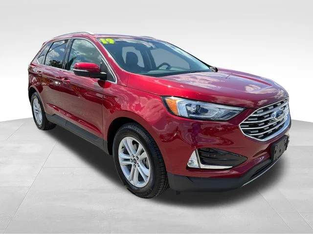 2019 Ford Edge SEL FWD photo