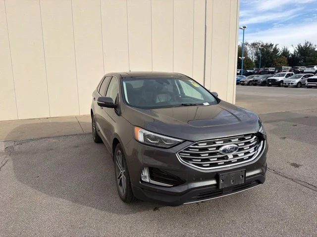 2019 Ford Edge Titanium FWD photo