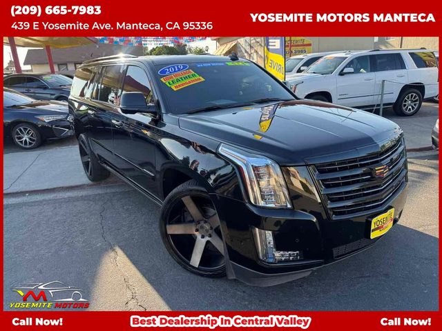 2019 Cadillac Escalade ESV Platinum 4WD photo