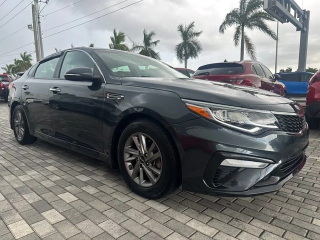 2019 Kia Optima LX FWD photo