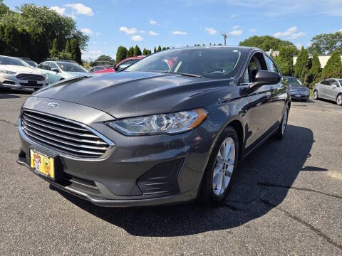2019 Ford Fusion SE FWD photo