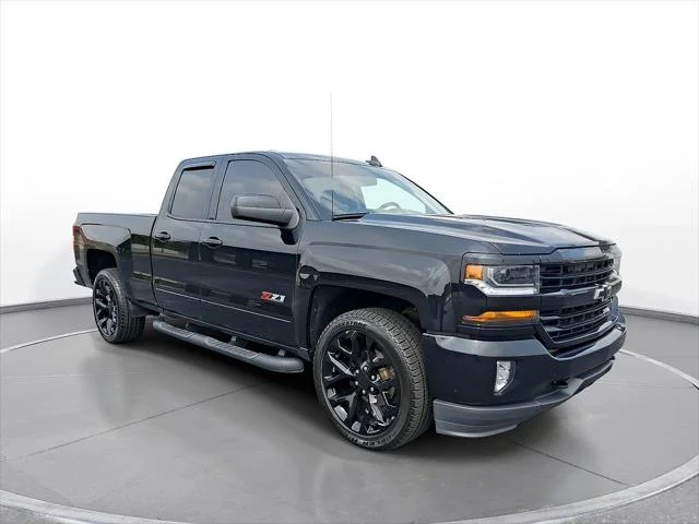 2019 Chevrolet Silverado 1500 LT 4WD photo