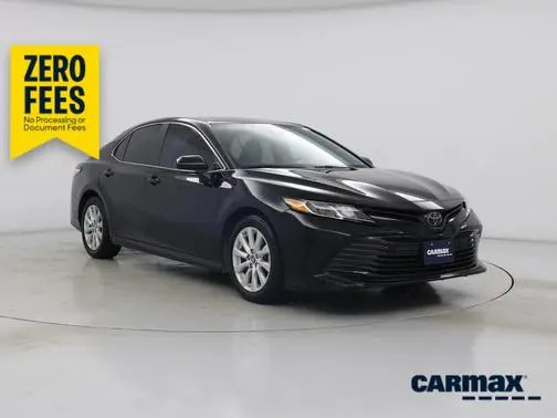 2019 Toyota Camry LE FWD photo