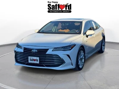 2019 Toyota Avalon Hybrid Limited FWD photo