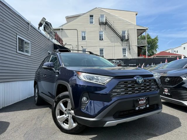 2019 Toyota RAV4 Hybrid Limited AWD photo