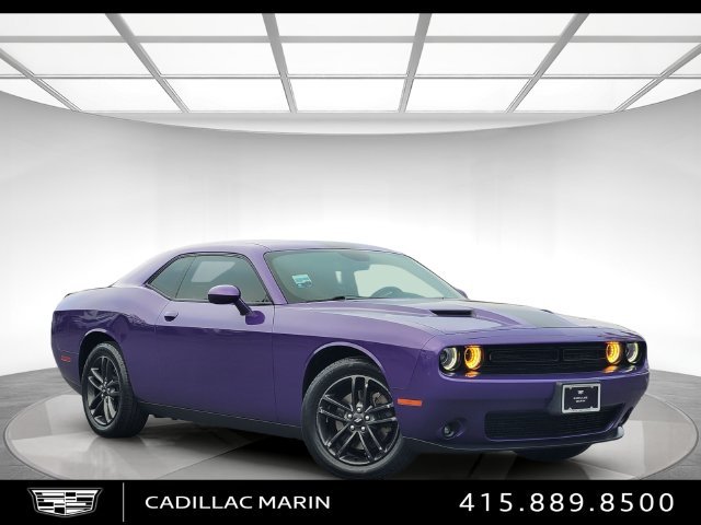 2019 Dodge Challenger SXT AWD photo