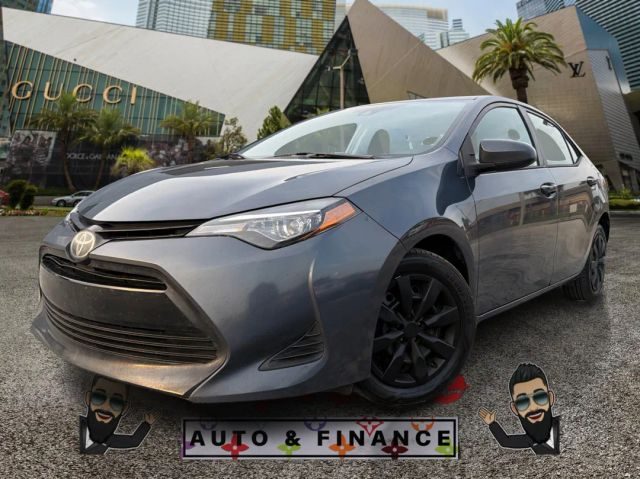 2019 Toyota Corolla LE FWD photo