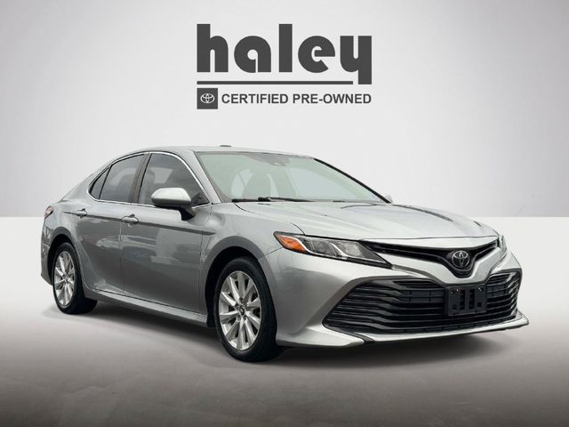 2019 Toyota Camry LE FWD photo