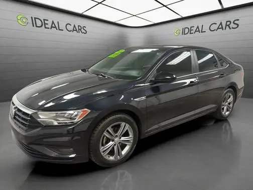 2019 Volkswagen Jetta R-Line FWD photo