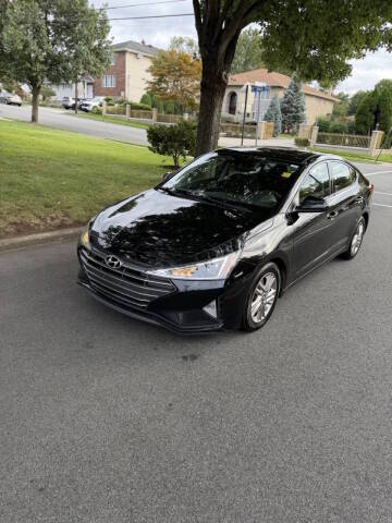 2020 Hyundai Elantra Value Edition FWD photo