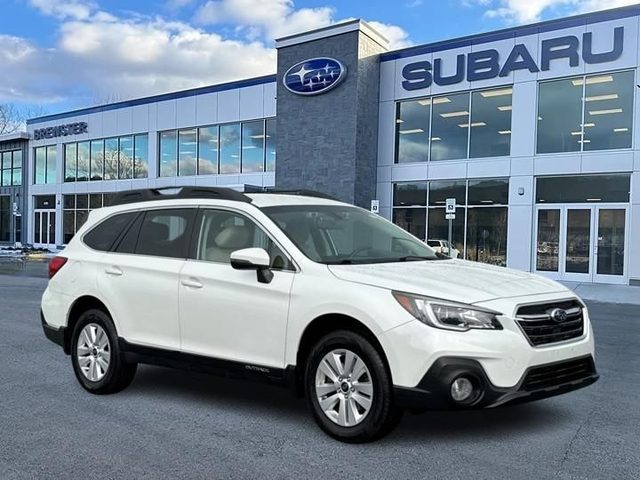 2019 Subaru Outback Premium AWD photo