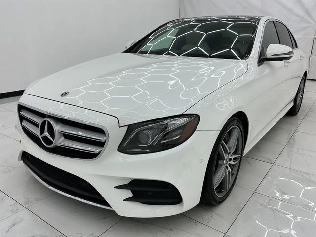 2019 Mercedes-Benz E-Class E 300 RWD photo