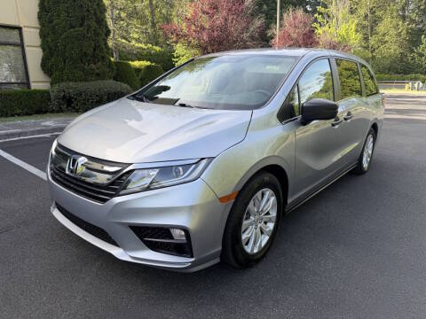 2019 Honda Odyssey LX FWD photo