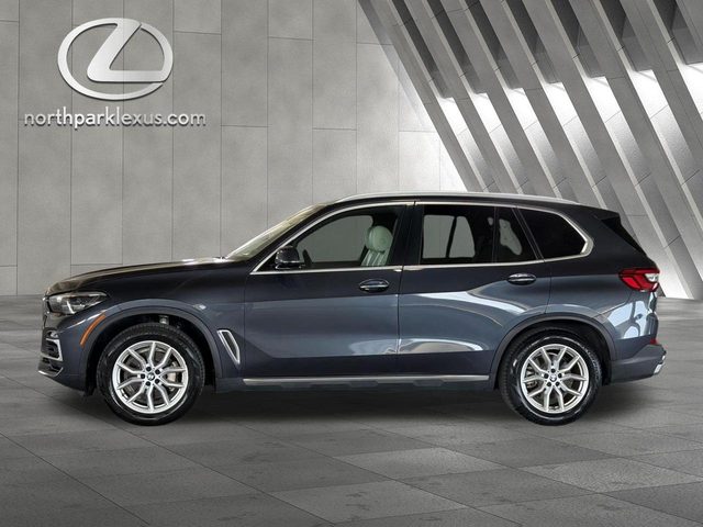2019 BMW X5 xDrive40i AWD photo